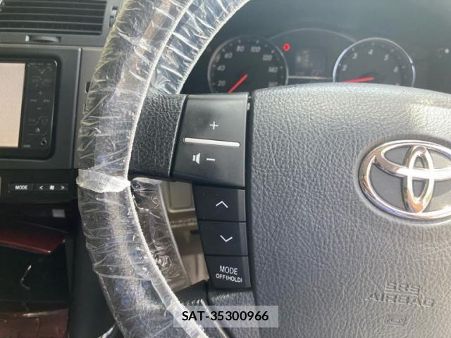 Toyota MARK X 2008-11 8371824-12