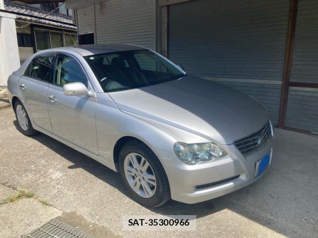 Toyota MARK X 2008-11 8371824-1