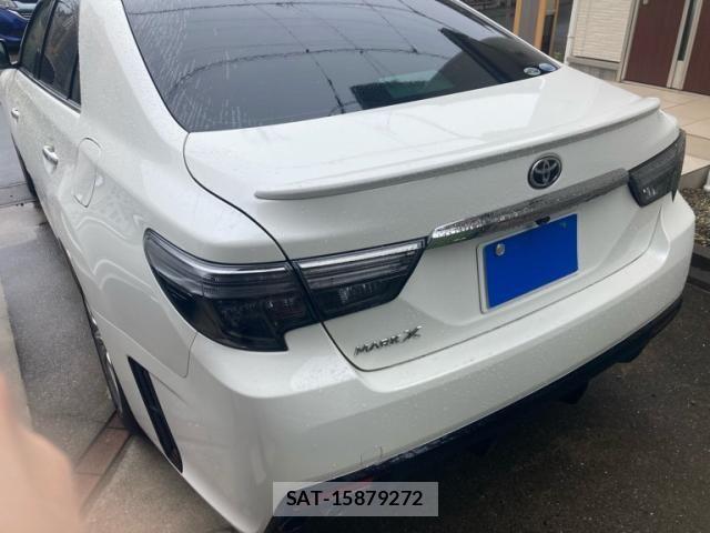 Toyota MARK X 2010-05 8371820-13