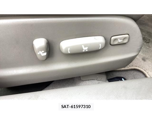 Toyota MARK X 2007-11 8413401-8