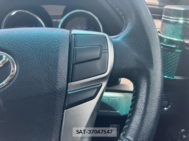 Toyota MARK X 2010-09 8413392-13