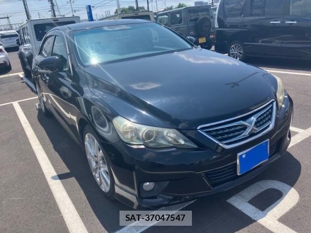 Toyota MARK X 2010-09 8413392-1
