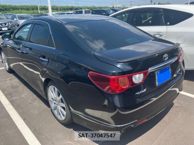 Toyota MARK X 2010-09 8413392-2