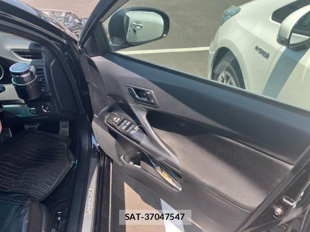 Toyota MARK X 2010-09 8413392-6