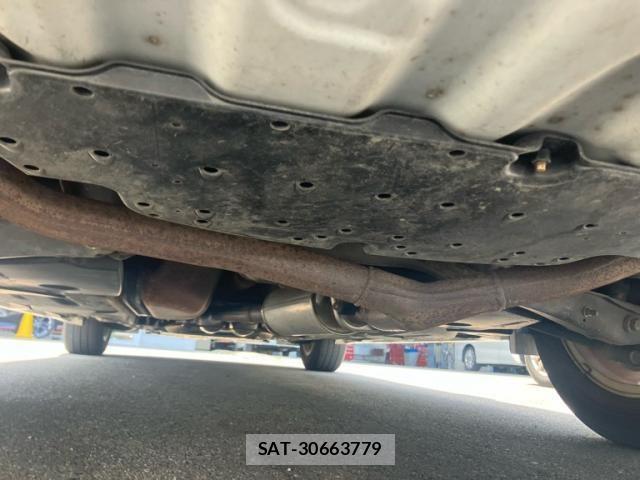 Toyota MARK X 2007-08 8438370-14