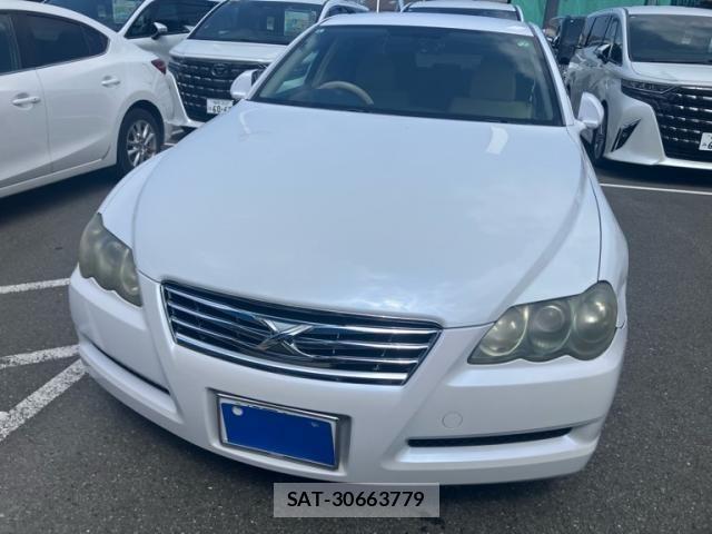 Toyota MARK X 2007-08 8438370-2