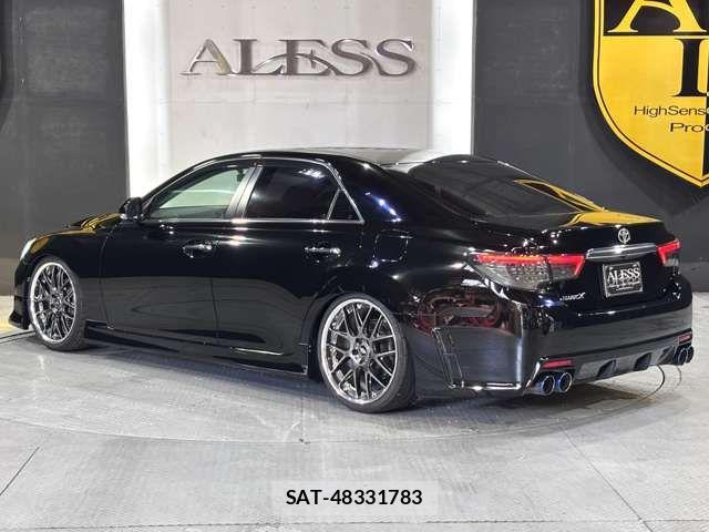 Toyota MARK X 2011-11 8457848-14