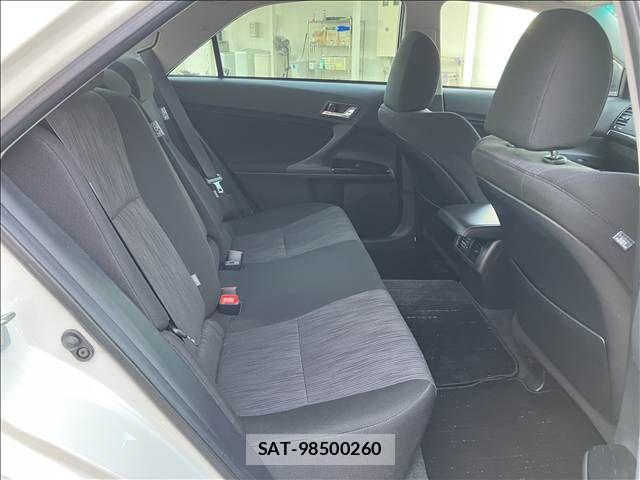 Toyota MARK X 2013-07 8485672-11
