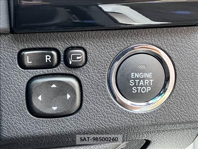 Toyota MARK X 2013-07 8485672-6