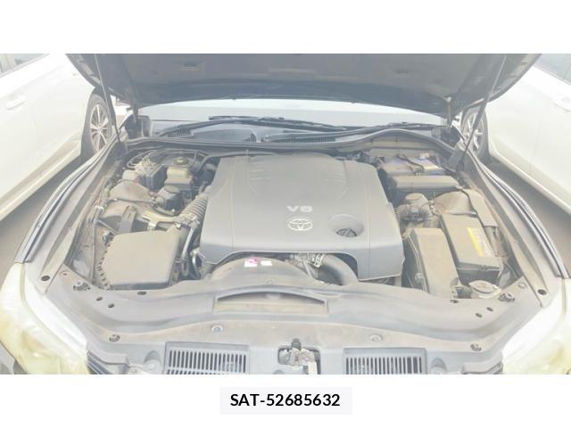 Toyota MARK X 2010-08 8525625-19