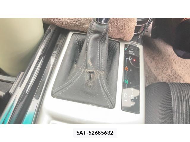 Toyota MARK X 2010-08 8525625-8