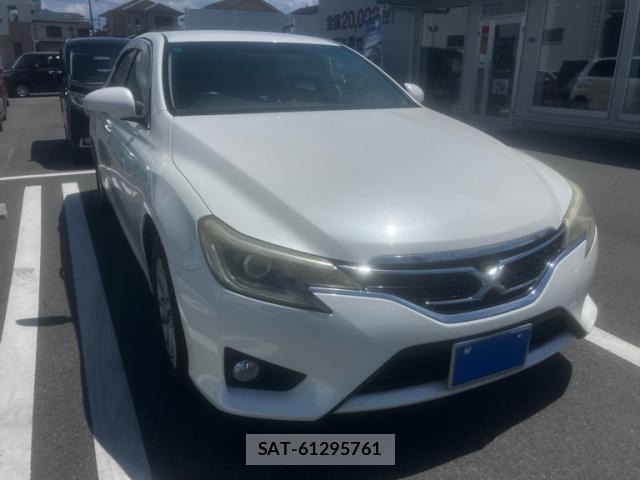 Toyota MARK X 2012-10 8525626-1