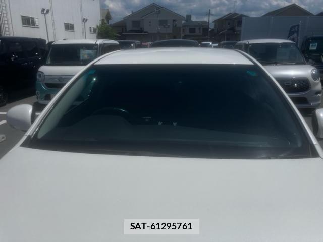 Toyota MARK X 2012-10 8525626-3