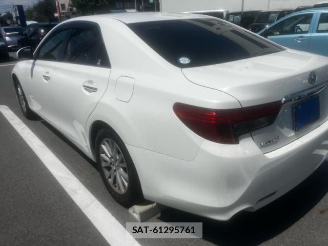 Toyota MARK X 2012-10 8525626-4