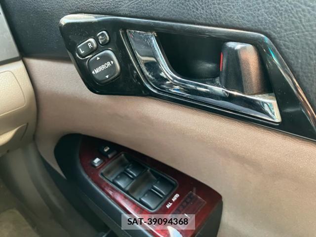 Toyota MARK X 2006-05 8525630-14