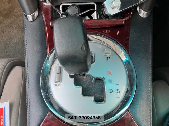 Toyota MARK X 2006-05 8525630-23