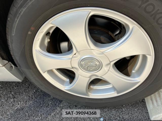 Toyota MARK X 2006-05 8525630-6