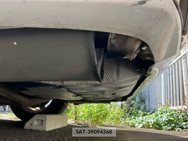 Toyota MARK X 2006-05 8525630-8