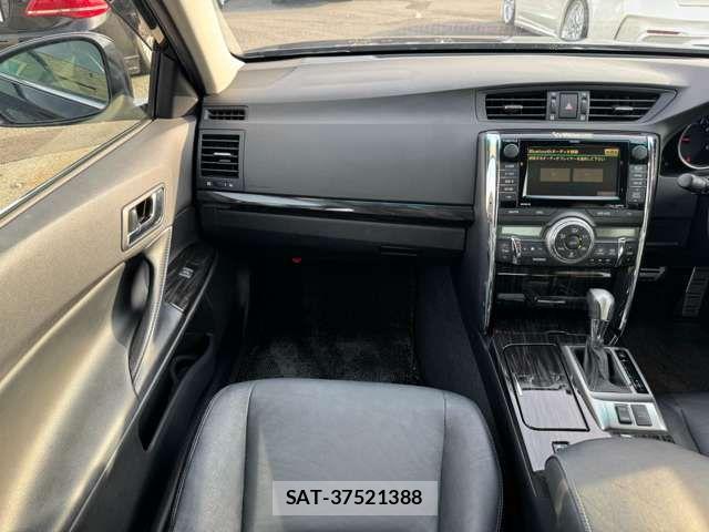 Toyota MARK X 2010-02 8562526-15