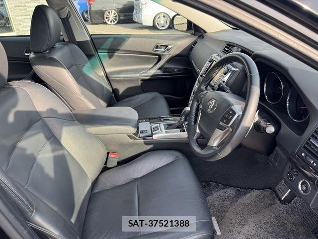 Toyota MARK X 2010-02 8562526-21