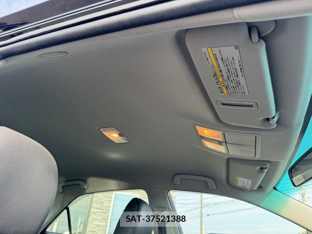 Toyota MARK X 2010-02 8562526-27