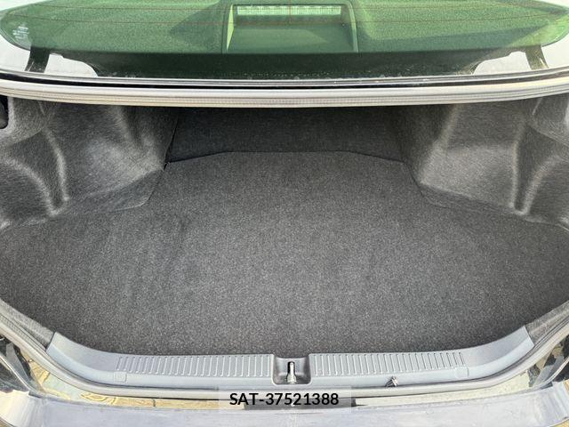 Toyota MARK X 2010-02 8562526-28