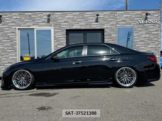Toyota MARK X 2010-02 8562526-4
