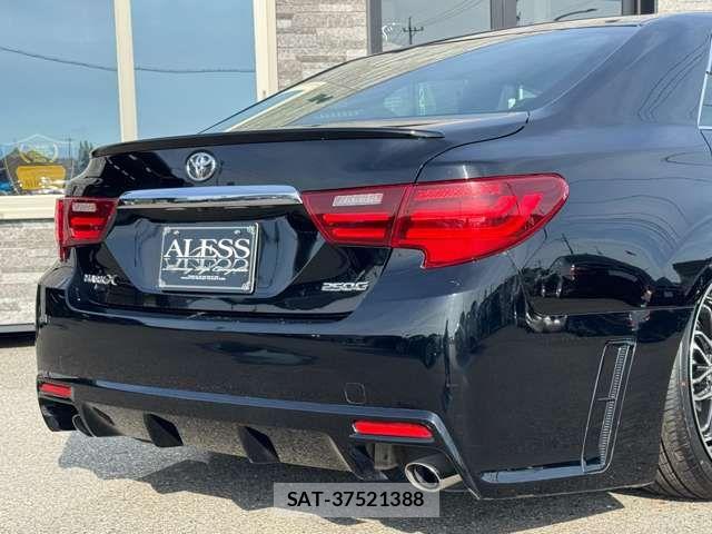 Toyota MARK X 2010-02 8562526-8