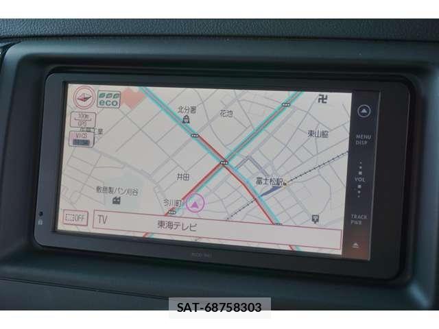 Toyota MARK X 2011-12 8562528-10