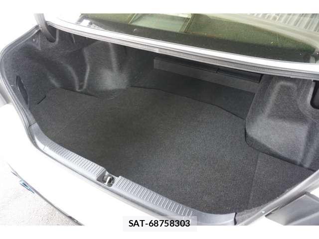Toyota MARK X 2011-12 8562528-18