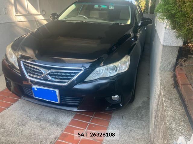 Toyota MARK X 2010-05 8562529-2