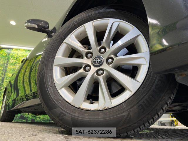 Toyota MARK X 2017-08 8627557-13