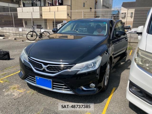 Toyota MARK X 2013-08 8627558-0