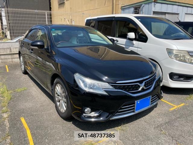 Toyota MARK X 2013-08 8627558-1