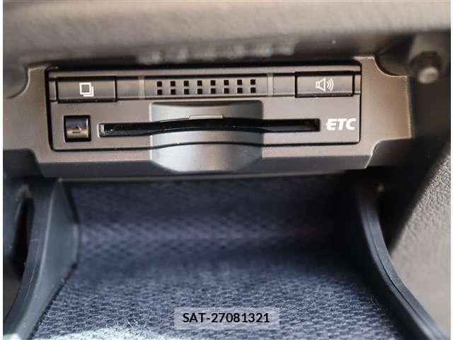 Toyota MARK X 2013-12 8660049-12