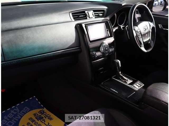 Toyota MARK X 2013-12 8660049-24