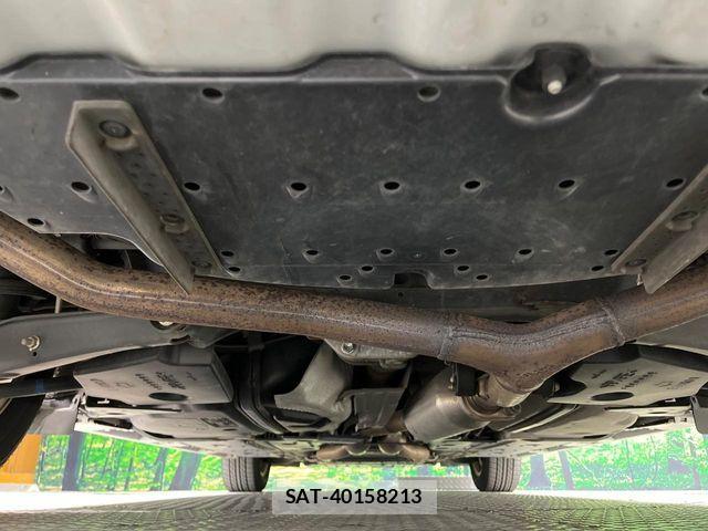 Toyota MARK X 2016-07 8660051-18