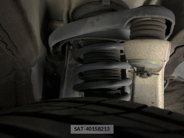 Toyota MARK X 2016-07 8660051-19
