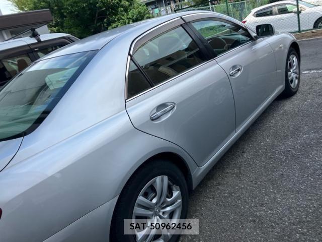 Toyota MARK X 2005-09 8660055-10