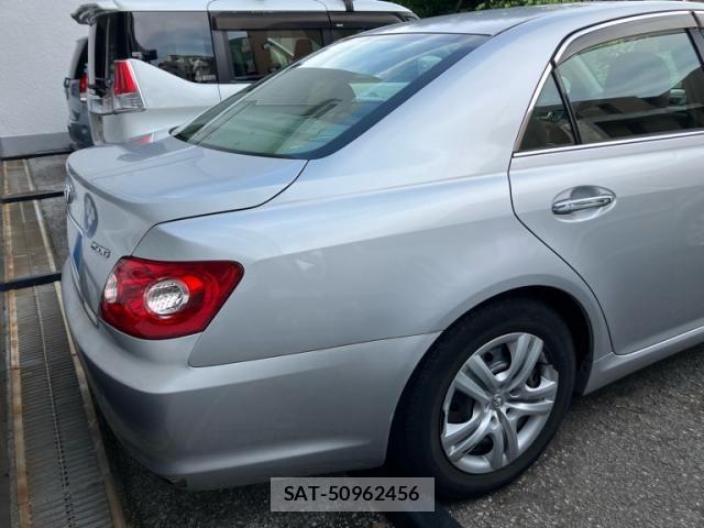 Toyota MARK X 2005-09 8660055-1