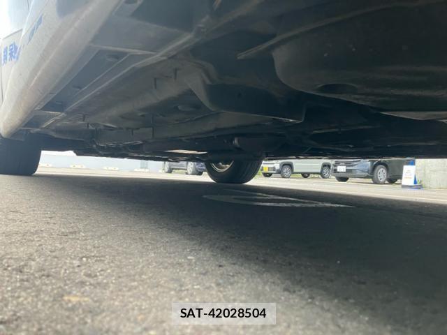 Toyota MARK X 2008-09 8660056-9