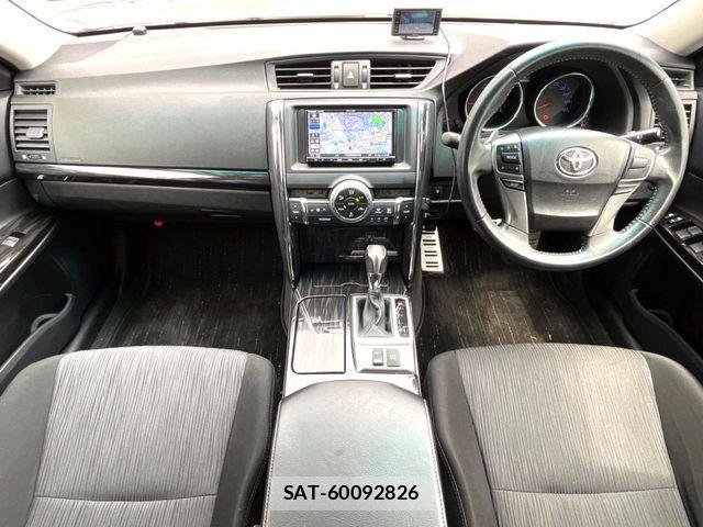Toyota MARK X 2010-11 8666441-1