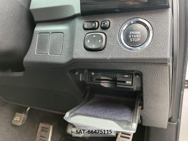 Toyota MARK X 2011-10 8666445-11