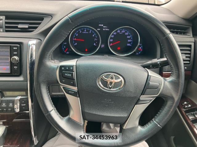 Toyota MARK X 2010-06 8660052-12