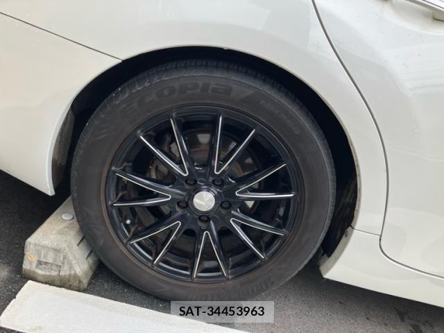 Toyota MARK X 2010-06 8660052-3