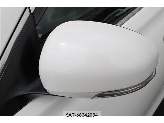 Toyota MARK X 2017-03 8666442-21