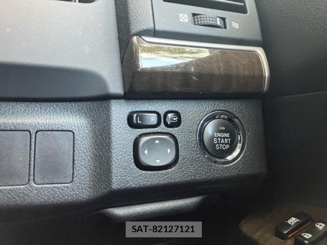 Toyota MARK X 2014-11 8660050-19