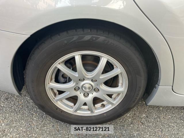 Toyota MARK X 2014-11 8660050-7