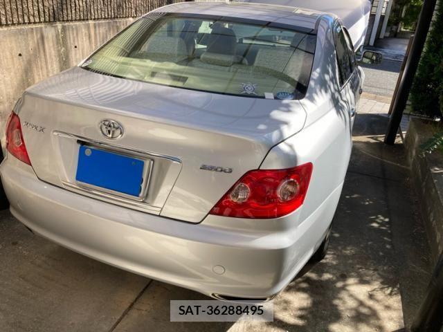 Toyota MARK X 2006-05 8660057-3