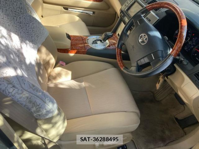 Toyota MARK X 2006-05 8660057-8